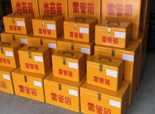 桥头镇玻璃钢雷管箱的使用寿命一般是多少？